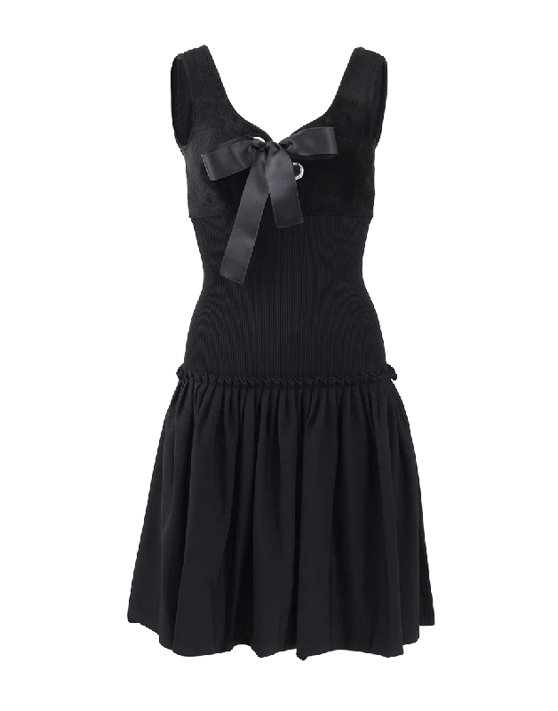 Sweetheart Tie Neck Detail Dress Tunics Versatile stylish