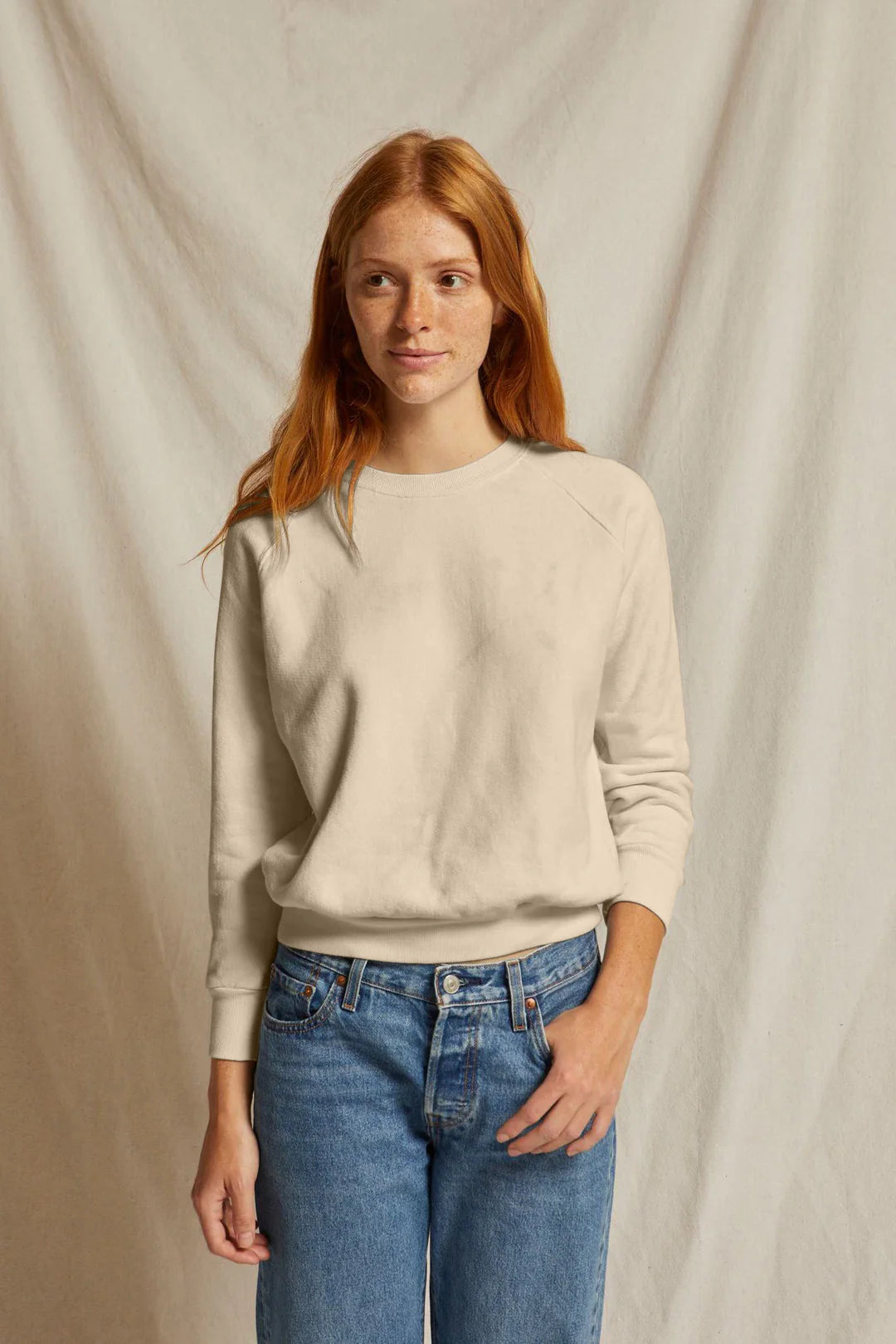 Perfect White Tee - Lennon Shrunken Sweatshirt (sugar) Hoodie with Elastic Waist Stretchable Comfortable