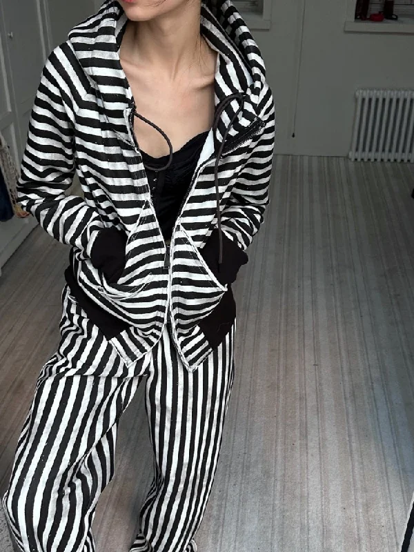 Striped Zipper Hooded Sweat Jacket & Pants Setup【s0000004162】 Zip Front Button Front Snap Front Striped Zipper Hooded Sweat Jacket & Pants Setup【s0000004162】 Zip Front Button Front Snap Front