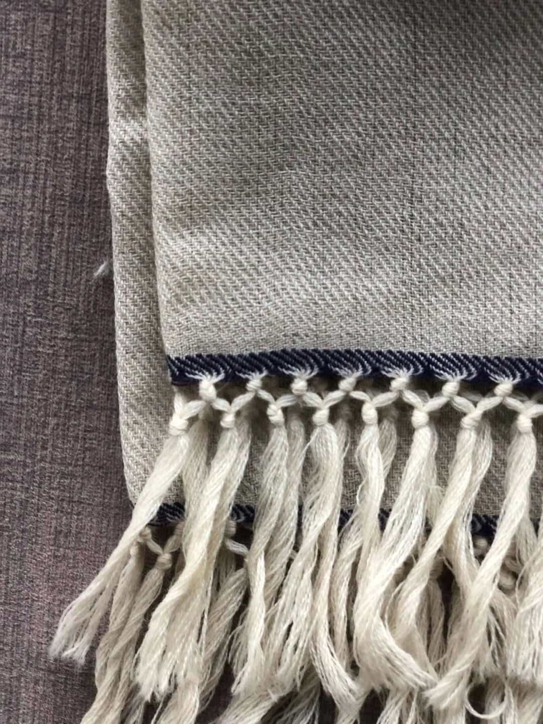 Anonymous Hemp Wool Blend Shawl Comfortable Embroidered Shawl