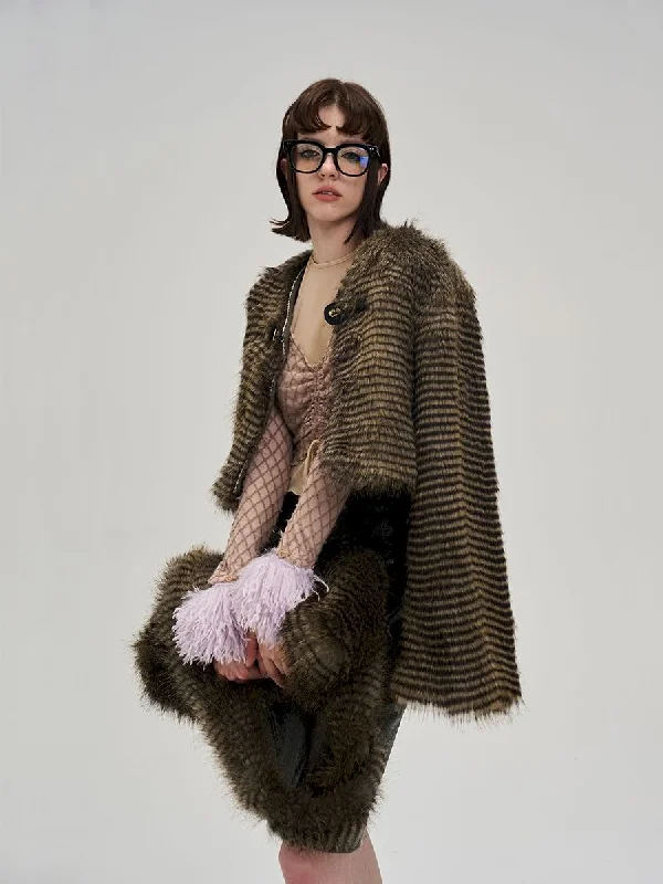 Flared Sleeve Eco Fur Short Jacket【s0000005290】 Notch Collar Peter Pan Collar Cowl Neck Flared Sleeve Eco Fur Short Jacket【s0000005290】 Notch Collar Peter Pan Collar Cowl Neck