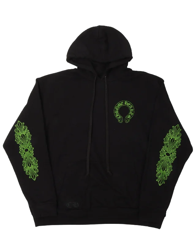 Friends & Family Horseshoe Logo Hoodie Hoodie with Longline Fit Extended Stylish