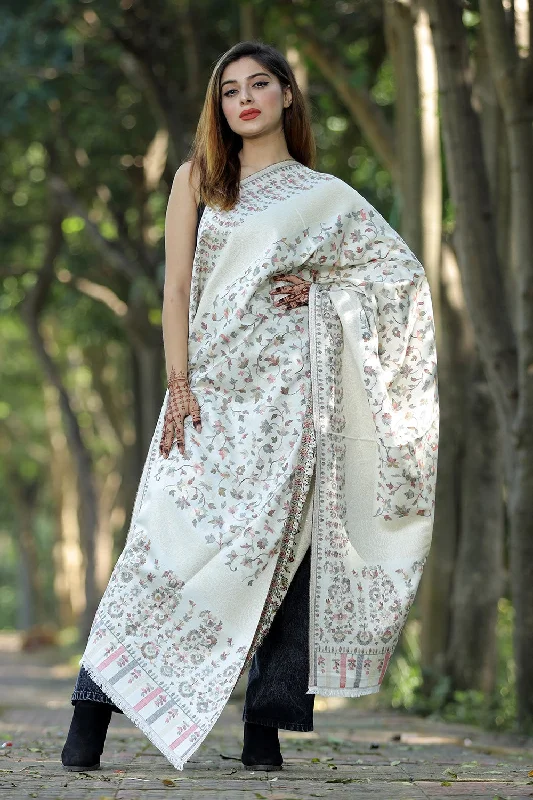 WHITE COLOUR KANI SHAWL WORK DEFINES ROYAL AND LUXURIOUS EXTREMELY COMFORTABLE FOR ALL EVENTS Elegant Velvet Shawl Wrap