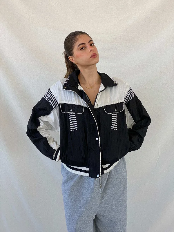 Vintage SUNTERRA Black and White Windbreaker Track Jacket - M Zippered Front Buttoned Front Snap Front Vintage SUNTERRA Black and White Windbreaker Track Jacket - M Zippered Front Buttoned Front Snap Front