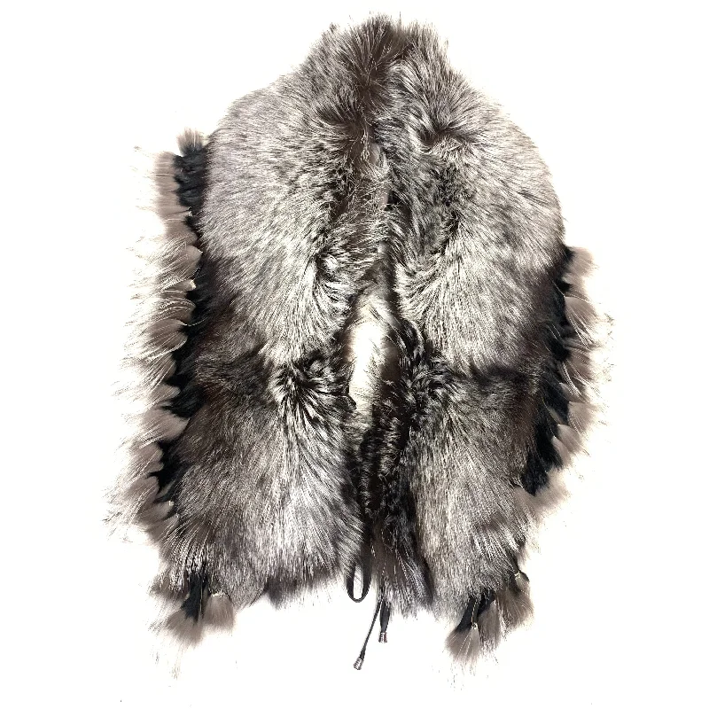Kashani Silver Fox Fur Fringe Shawl Collar Fashionable Silk Shawl Wrap