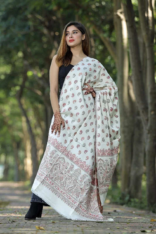 WHITE COLOUR KANI SHAWL WORK DEFINES ROYAL AND LUXURIOUS EXTREMELY COMFORTABLE FOR ALL EVENTS Trendy Embroidered Shawl Wrap