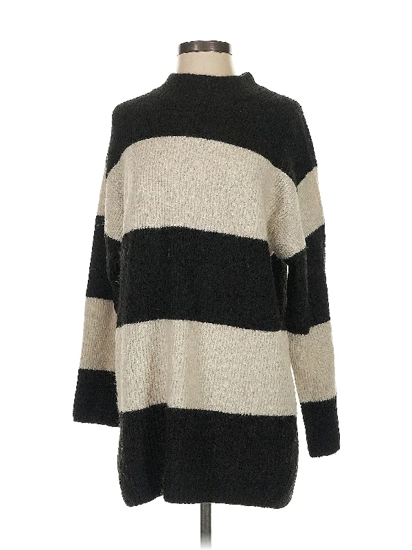 Turtleneck Sweater Embroidered Appliqued Beaded