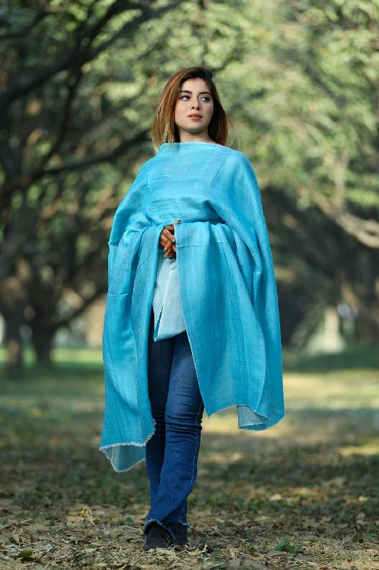 BLUE COLOUR FINE WOOL SHAWL DEFINES FEMINISM AND ENHANCES SOPHISTICATION Soft Cashmere Shawl Poncho