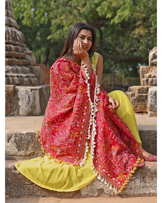 Women's Red Tribal Motif Aari Embroidered Khadi Shawl/Dupatta With Lemon Cotton Lace - MESMORA FASHION Stylish Cashmere Shawl Wrap Women's Red Tribal Motif Aari Embroidered Khadi Shawl/Dupatta With Lemon Cotton Lace - MESMORA FASHION Stylish Cashmere Shawl Wrap