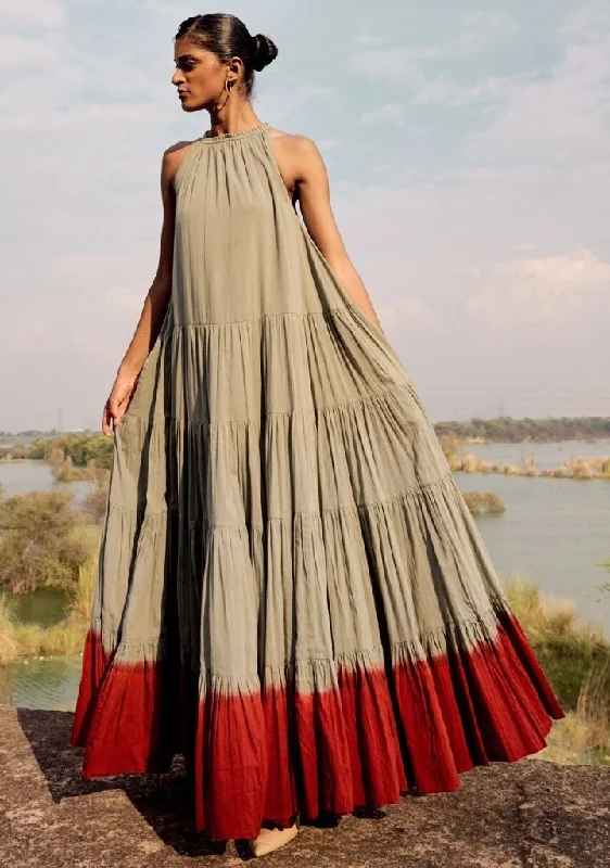 Tesia Dress