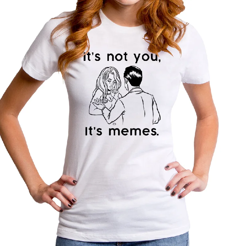 It's not you It's Memes Women's T-Shirt Handmade Hand-knitted Hand-woven