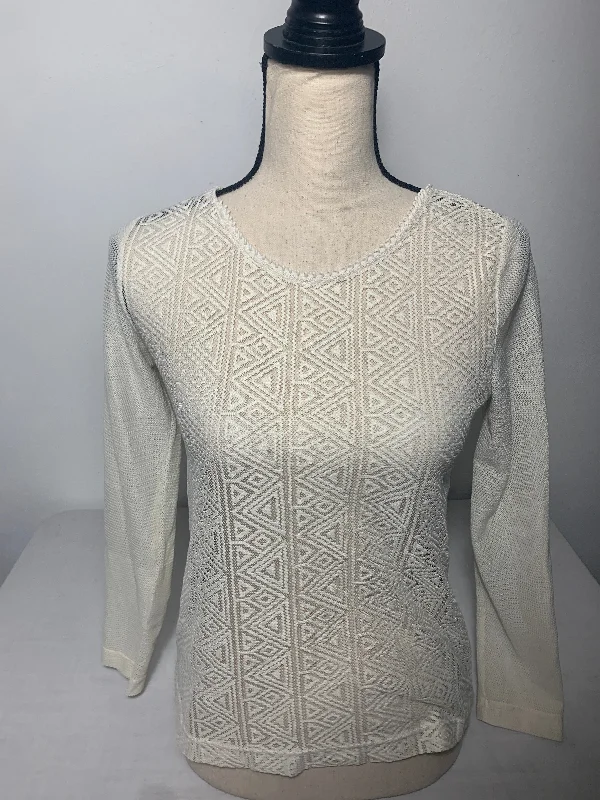 H&M Shirt Size XS Machine Wash Dry Clean Hand Wash