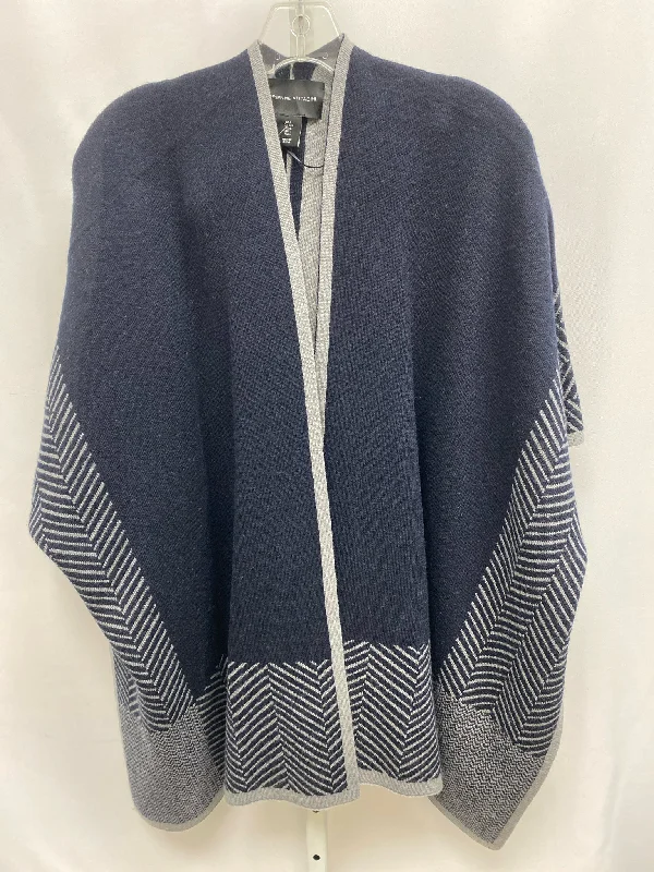 Adrienne Vittadini\ Navy Shawl Cozy Fleece Shawl Cape