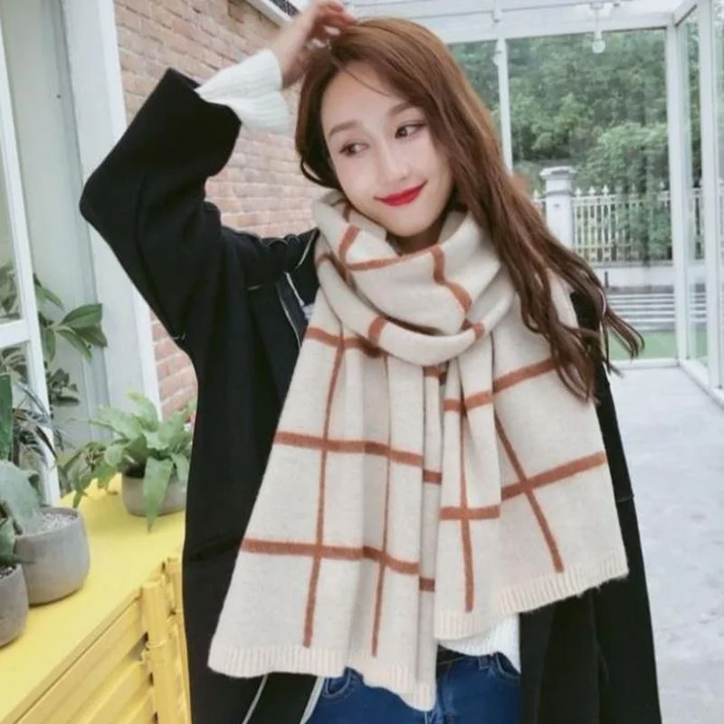Women's Winter Woolen Scarf Fashion Plaid Double-sided Thickening Korean Wild Couple Knitted Scarf Shawl Trendy Long Knit Shawl Women's Winter Woolen Scarf Fashion Plaid Double-sided Thickening Korean Wild Couple Knitted Scarf Shawl Trendy Long Knit Shawl